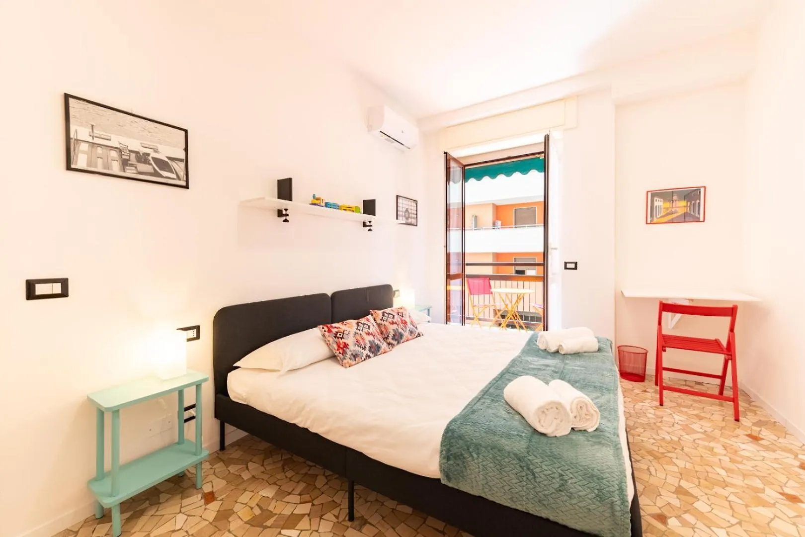Metro M3 - 10 Min Duomo - Cozy Apt W Balcony And Ac Milánó