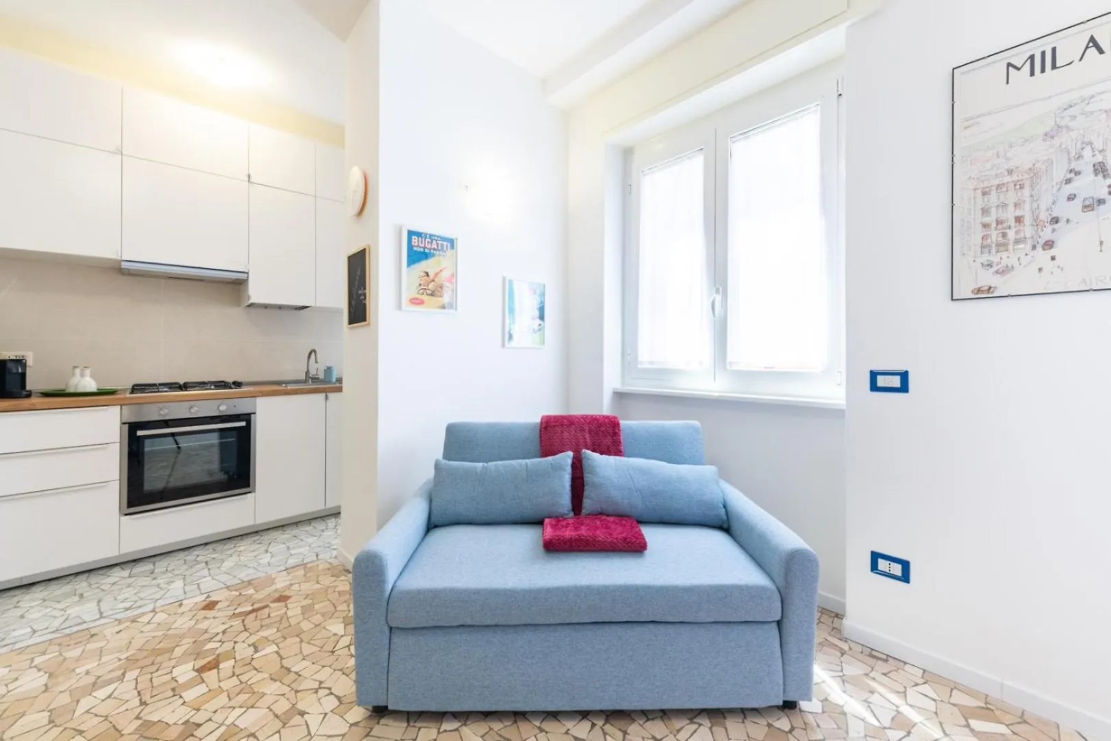 Apartment Metro M3 - 10 Min Duomo - Cozy Apt W Balcony And Ac Mailand